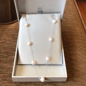 New in Box Zales Sterling Silver925Pearl Necklace